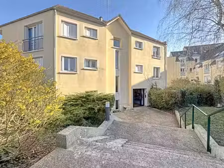 location appartement 1 pièce 31 m² à arpajon (91290)  650 €