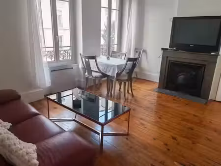 location meublée appartement 2 pièces 44.46 m² à lyon 6ème (69006)  820 €