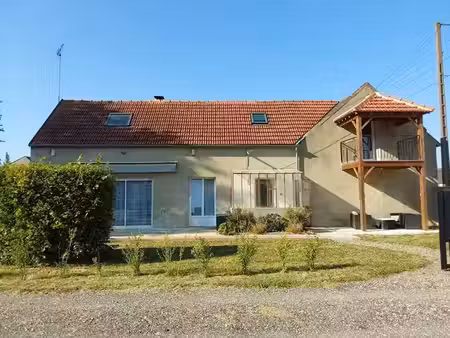 location maison 4 pièces 123 m² à corbeilles (45490)  1 000 €