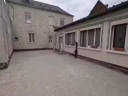 vente immeuble 6 pièces 227 m² à harbonnières (80131)  214 000 €