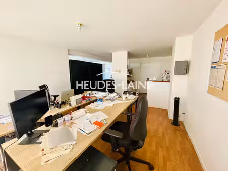 local professionnel avranches 99 m²