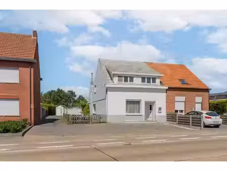 huis te koop in dessel met 4 slaapkamers