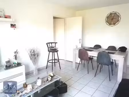 appartement à louer 2 pièces 44.67 m² - isbergues (62) - 518€