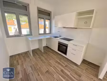appartement à louer 3 pièces 57.25 m² - le lavandou (83) - 1 290€