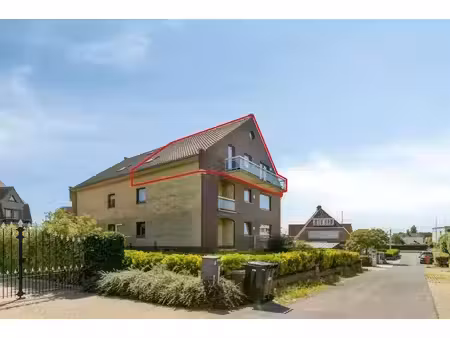 appartement te koop in koksijde met 3 slaapkamers