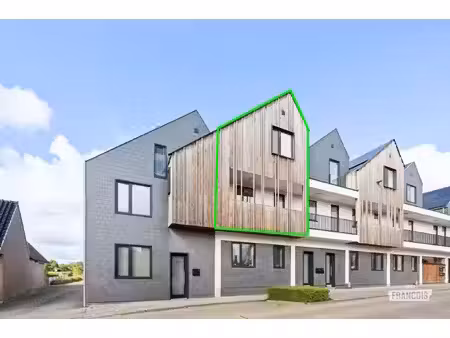 appartement te koop in zedelgem met 3 slaapkamers