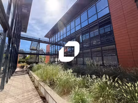 location local professionnel 855m² lyon 8ème