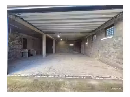 surface industrielle à vendre à rue de la station 32 fontaine-l'évêque (vbe66049)