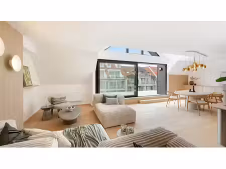 appartement te koop in knokke-heist met 4 slaapkamers