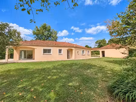 vente maison 5 pièces 134 m2 à le vigan