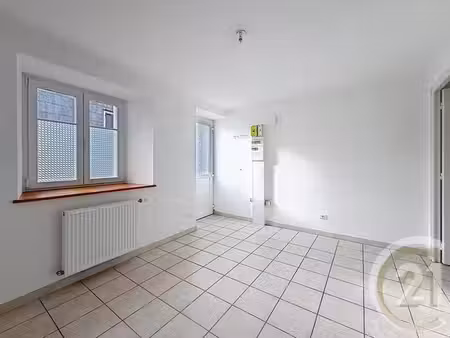 appartement f3 à louer - 2 pièces - 50 m2 - bourogne - 90 - franche-comte