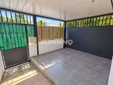 location meublée maison 5 pièces 127.1 m² à le port (97420)  480 €