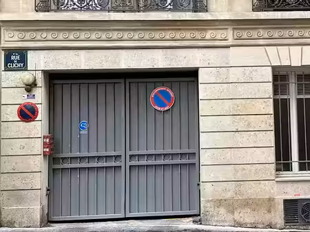 location parking 12 m² à paris 9ème (75009)  180 €