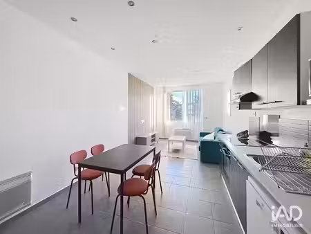 location meublée maison 2 pièces 41 m² à vinon-sur-verdon (83560)  780 €