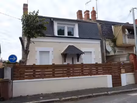 vente maison 5 pièces 82 m2 à vierzon