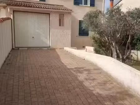 location maison 5 pièces 92 m² à beziers (34500)  1 100 €