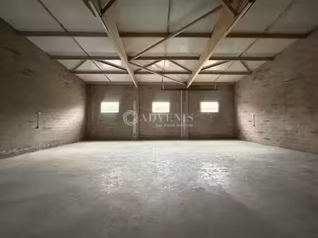 location locaux professionnels 0 pièces 320 m² à bages (11100)  2 300 €
