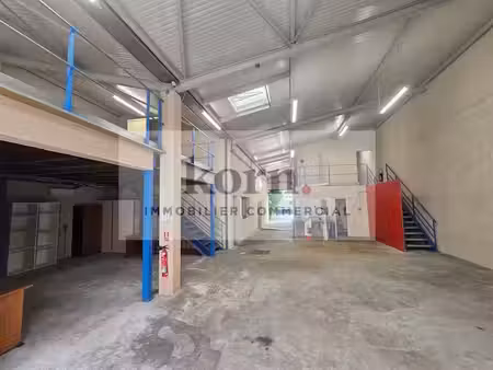 location locaux professionnels 700 m² à colombes (92700)  72 000 €