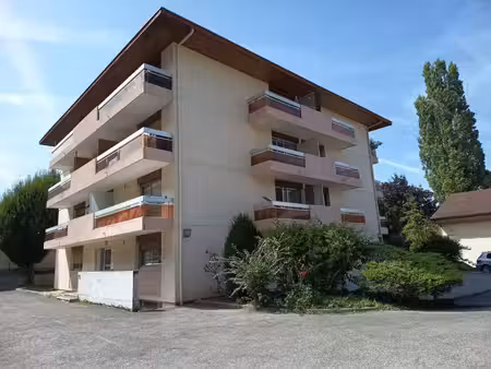 douane pas de l'echelle- studio
