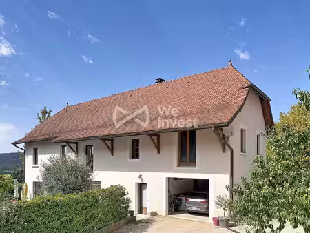 derrière cette façade se cache une maison pleine de surprises?