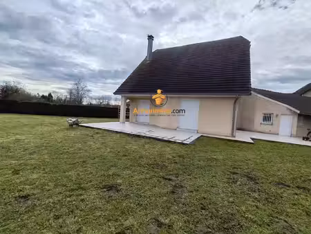 location maison 5 pièces 141 m2 à buros