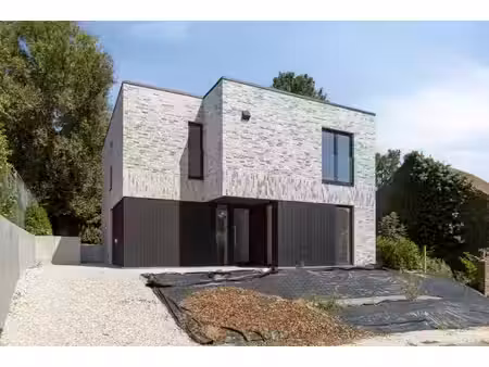 huis te koop in hoegaarden met 4 slaapkamers