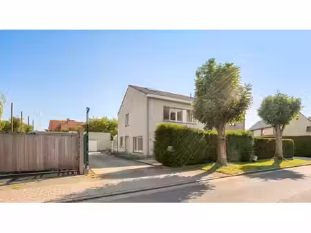 huis te koop in knokke-heist met 4 slaapkamers