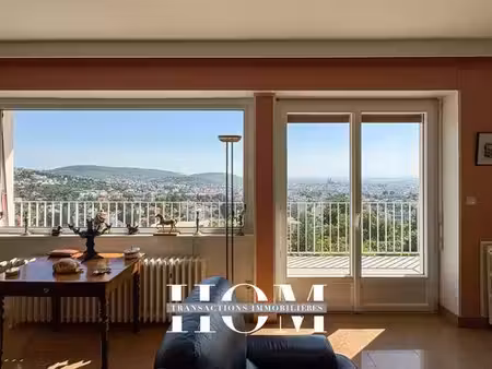 maison de luxe 3 chambres en vente à royat  auvergne-rhône-alpes