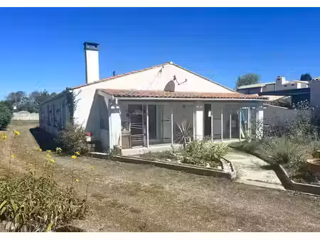 vente maison 4 pièces 120 m² à le château-d'oléron (17480)  354 200 €