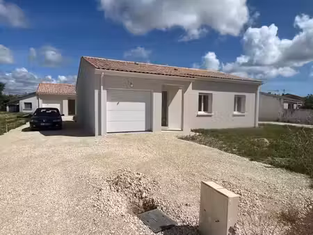 vente maison 4 pièces 96 m² à etaules (17750)  327 050 €