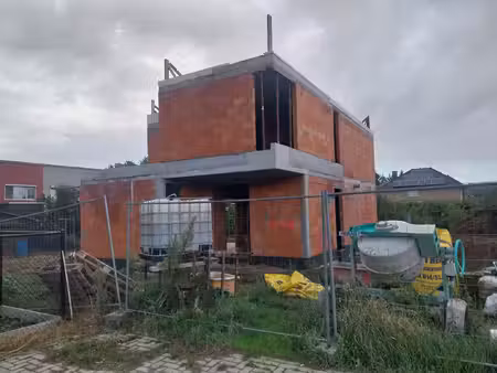 huis te koop in olmen met 3 slaapkamers