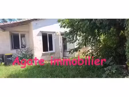 location maison 2 pièces 66 m² à noaillan (33730)