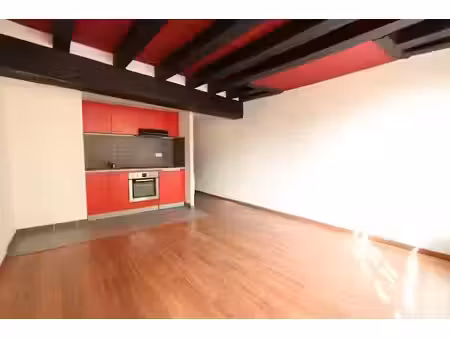 location appartement 2 pièces 38 m² à orleans (45000)  556 €