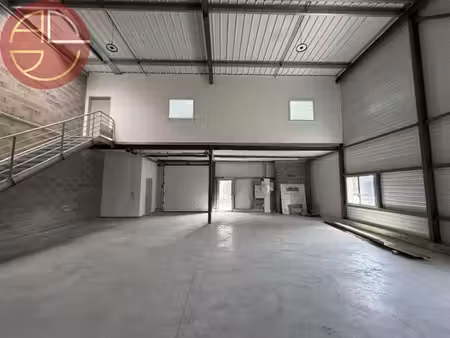 location entrepôt cugnaux 31270 212m²