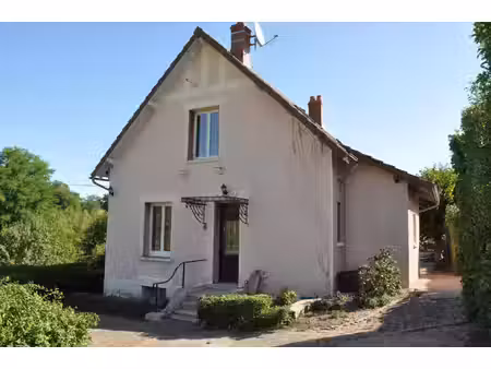 belle maison de campagne avec 2 chambres  et terrain de 2282 m2