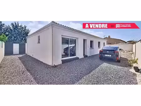 villa de 135 m² de plein pied avec piscine sur un terrain de 506m²