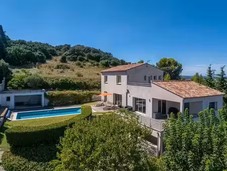 vente maison 5 pièces 168 m² à saint-saturnin-lès-avignon (84450)  560 000 €