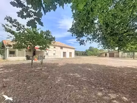 vente maison 5 pièces 233.72 m² à cavignac (33620)  495 000 €