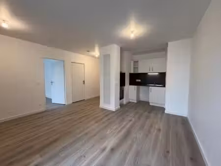 location appartement 2 pièces 44m² bihorel 76420