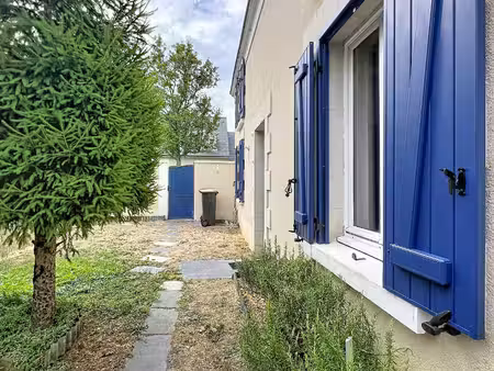 location maison 4 pièces  63.18m²  angers