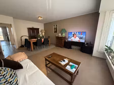 appartement te huur in knokke-heist met 2 slaapkamers