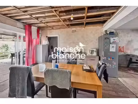 vente ferme 4 pièces 150 m² à saivres (79400)  108 450 €