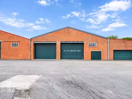 commercieel te huur in kortemark