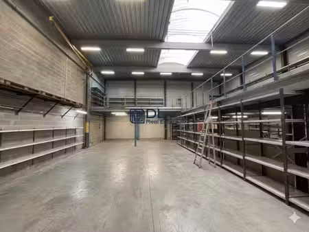 vente entrepôt savigny le temple 77176 540m²