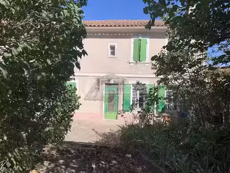 vente maison 11 pièces 300 m² à fontvieille (13990)  690 000 €
