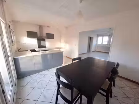 charmante maison dans quartier calme