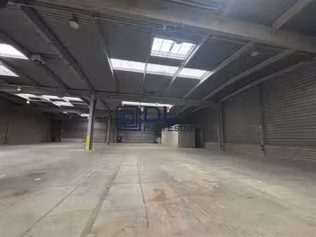 location entrepôt sucy en brie 94370 4990m² à 10463m²