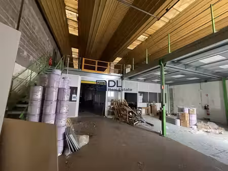 location entrepôt vert le grand 91810 280m² à 1367m²