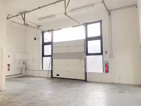 location local d’activités montesson 78360 228m²