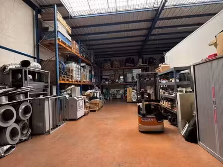 location local d’activités villepinte 93420 250m²